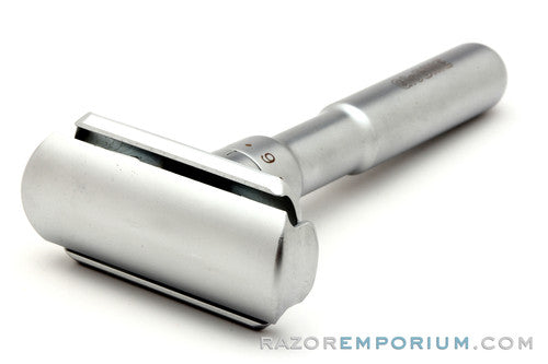 Adjustable DE Safety Razor | Brushed Chrome by Shave Classic