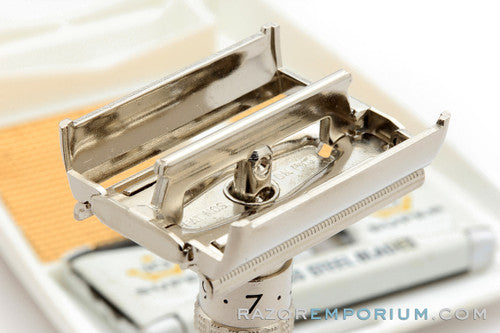 1967 Gillette Slim Adjustable Double Edge Safety Razor Set