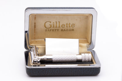 1948 Gillette British Aristocrat No 21 Safety Razor Set