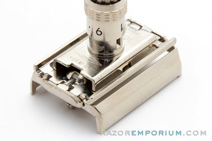 1967 Gillette Slim Adjustable | DE Safety Razor M1