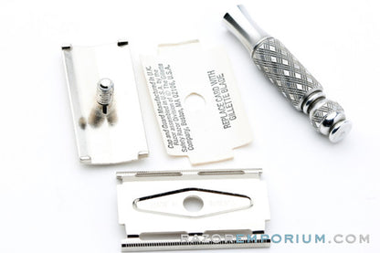 1975 Gillette British Tech Travel DE Safety Razor V1
