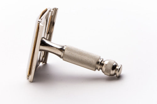 Gillette Ball End Tech Three Piece Travel Razor With Gold Case