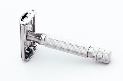 1950's Gillette British Heavy Duty Rocket Safety Razor Set
