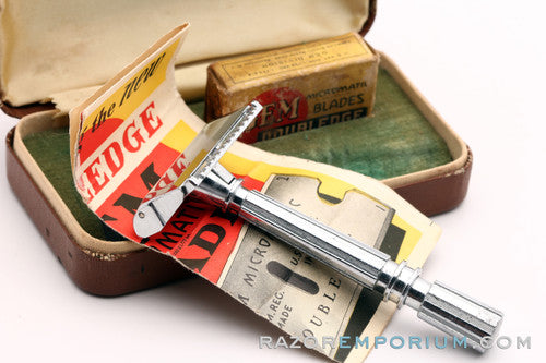 1930's GEM Micromatic Razor Single Edge TTO in Brown Case w/ Instructions