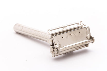 Valet Auto-Strop Razor Set With Leather Case | Original Condition