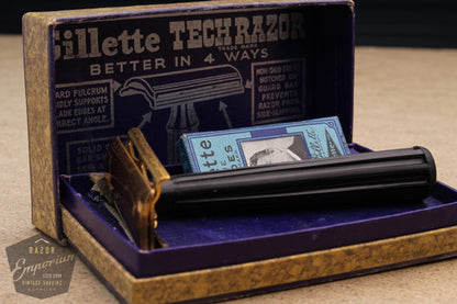 Gillette 1940's Bakelite Tech Razor in Brown Box - Excellent