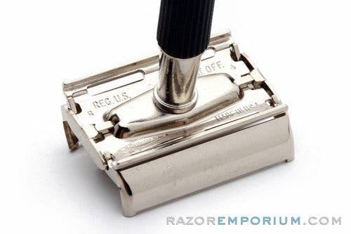 1971 Gillette Black Handle Super Speed Safety Razor R1