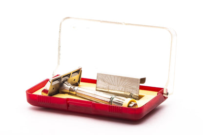 1940's Gem Micromatic "Bullet Tip" Single Edge Safety Razor in Original Case | Original Condition