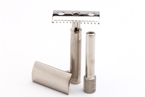 1907 Gillette Single Ring Double Edge Safety Razor Set in Case With Blade Bank and Advertisment