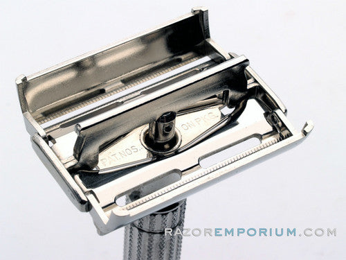 1953 Y3 Gillette President DE Safety Razor Set w/ Original Case, Instructions, & Blade Bank - New Old Stock - MINT