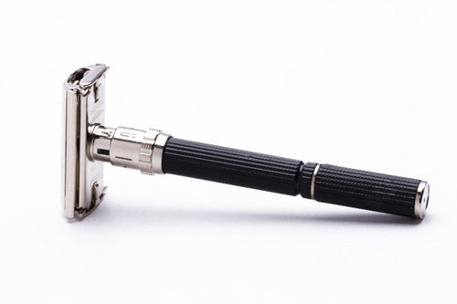 1970 Gillette Super Adjustable 109 DE TTO Safety Razor P4