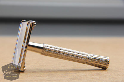 Gillette 1958 Flair Tip Super Speed Safety Razor D4 * Nickel REVAMPED