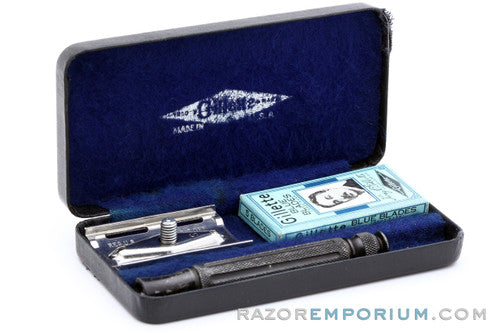 1947 Gillette WWII Contract Slotted Tech Ball End DE Safety Razor Set