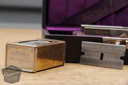 Gem de Luxe 1912 Style Single Edge Safety Razor in Black / Purple Leather Case