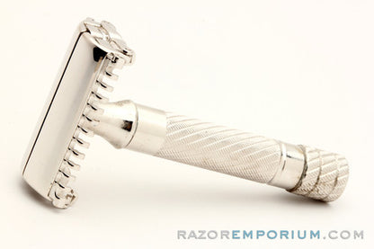1948 Gillette Aristocrat No. 15 DE Safety Razor w/ Metal Case & Instructions | Made in England