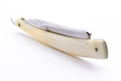 6/8 Wade & Butcher "The Celebrated" Straight Razor | Sheffield, England