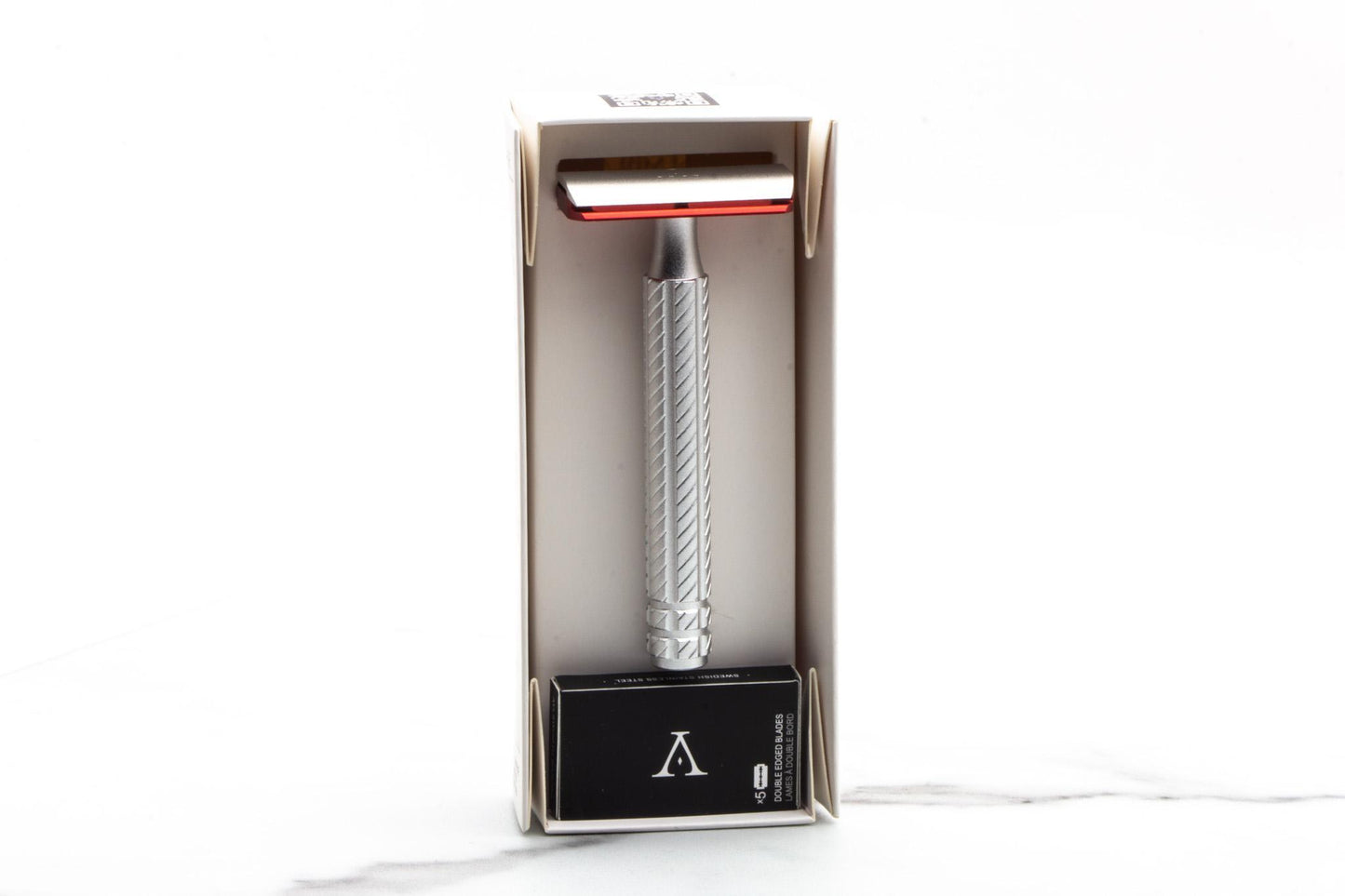 Ayslworth Razor | APEX-AL- Aircraft Silver Blood Red Classic V2