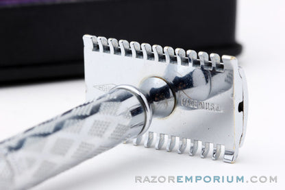 1930's Gillette New Deluxe Criterion Safety Razor Set