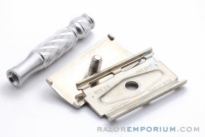 1970 Gillette Griffon Travel Tech DE Safety Razor Set P3
