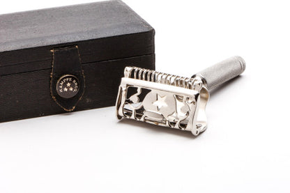 Star A.S.R. Corp 1912 Single Edge Safety Razor w/ Orig. Leather Case & Blades
