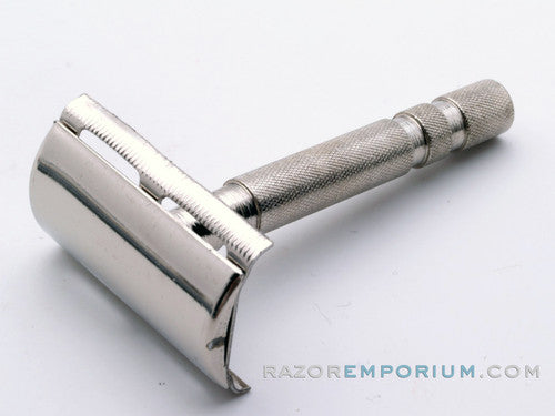 General Delivery, Inc. Safety Razor w/ Case & Blade Banks