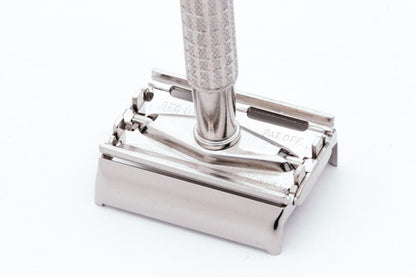 1966 Gillette Flair Tip Super Speed DE Safety Razor L1