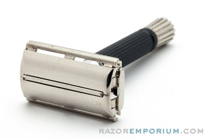 1969 Gillette Black Handle Super Speed DE Safety Razor O4