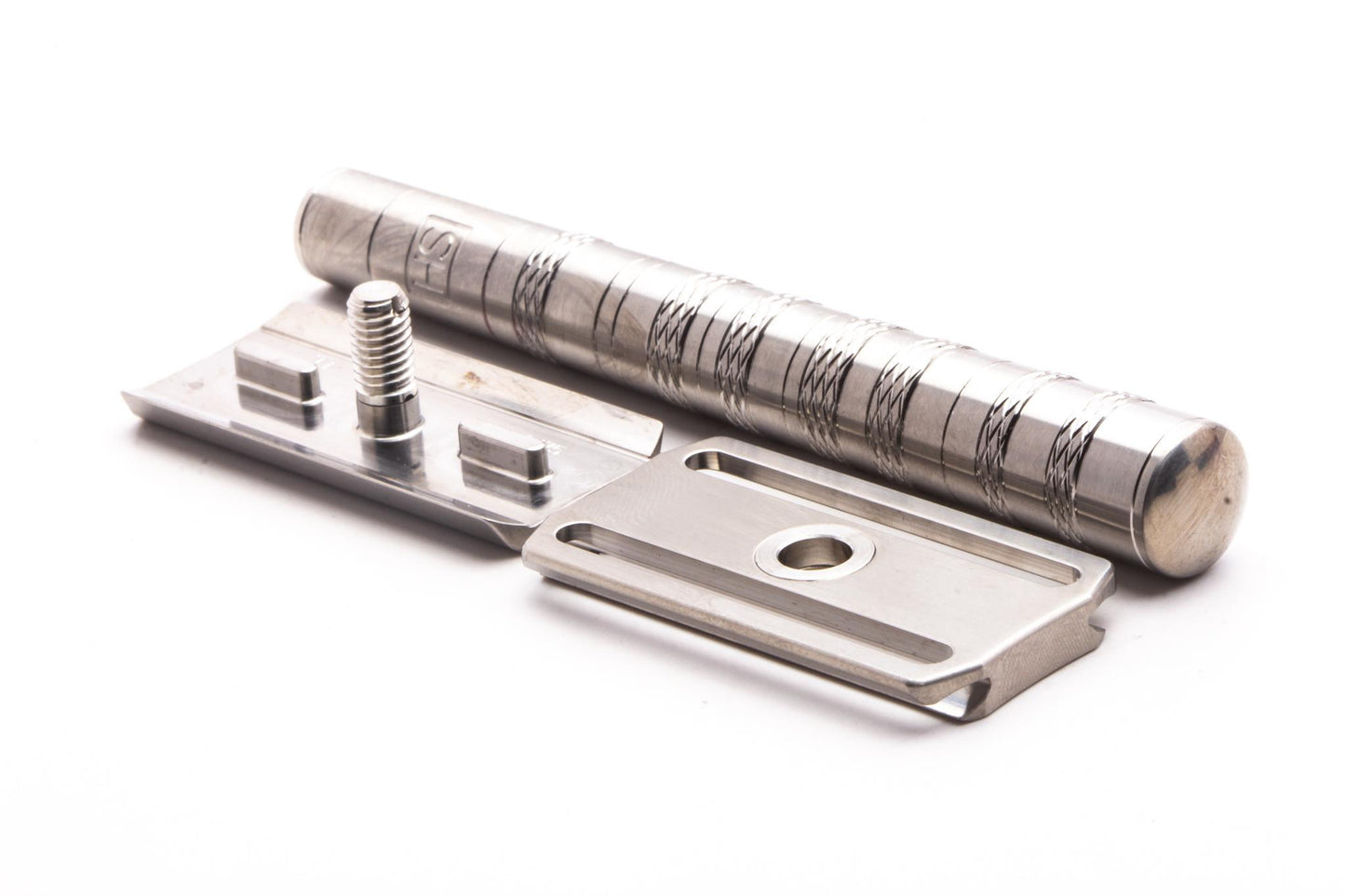 Henson Ti22 Titanium Double Edge Safety Razor - Medium | Pre-Owned