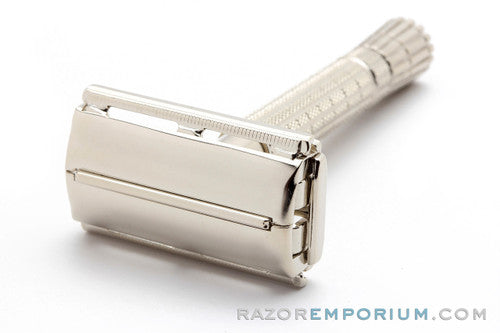 1954 Gillette Z2 Flair Tip Super Speed Safety Razor Factory Nickel Revamp