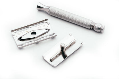 1959 Gillette Ball End Tech Razor | Electro Etched Logo E1