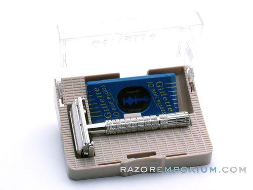 1954 Z2 Gillette Flare Tip Super Speed Safety Razor Set w/ Case & Bladebank
