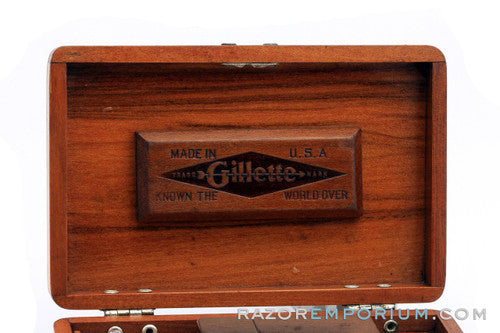 1920 Gillette Big Fellow Double Edge Safety Razor Set in Wood Box - Excellent