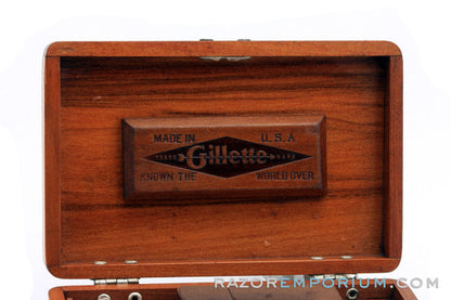 1920 Gillette Big Fellow Double Edge Safety Razor Set in Wood Box - Excellent
