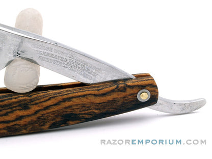 9/16" George Wostenholm & Sons Celebrated IXL Straight Razor | Sheffield, England
