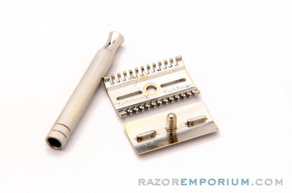 1930's Gillette 7 O'Clock Made in England Open Comb DE Safety Razor Set