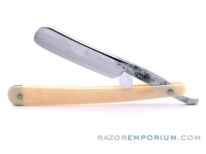 11/16" J.T. Mechi "Thursday" 112 Regent St. Straight Razor | England