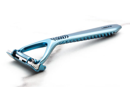 Leaf | The Leaf Two Double Blade Pivoting Razor Kit - Glacier