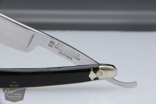 5/8" J. Reuleaux  Straight Razor Half Hollow in Original Case || Solingen, Germany