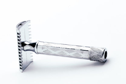 1930's Gillette New Deluxe Belmont DE Safety Razor w/ Metal Case & Blade Bank