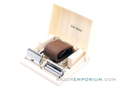 1930's Ever-Ready 1912 British Made Single Edge Safety Razor & Stropper in Cream Bakelite Snap Case