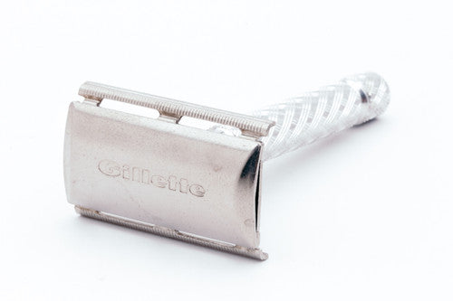 1971 Gillette British Ball End Tech Spiral Handle Razor R4