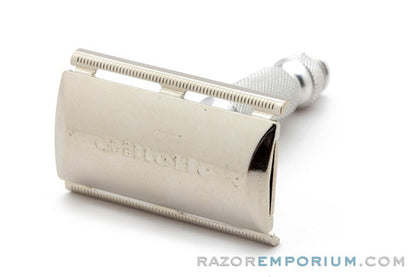 1967 Gillette Travel Tech Double Edge Safety Razor M4