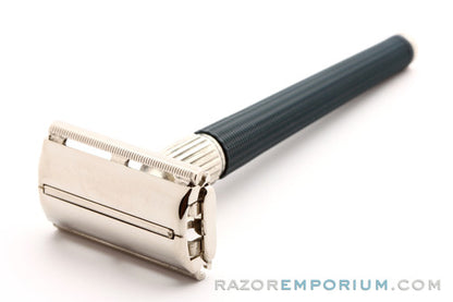 1967 Gillette TTO Knack DE Safety Razor M4 -Mint