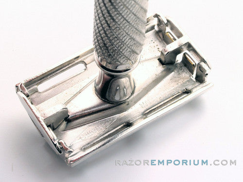 1950s Gillette British Aristocrat No. 66 DE Safety Razor | Made in England