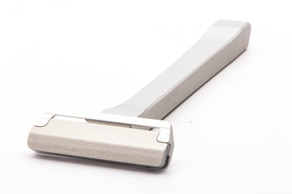 Proof | Benchmark Single Edge Safety Razor