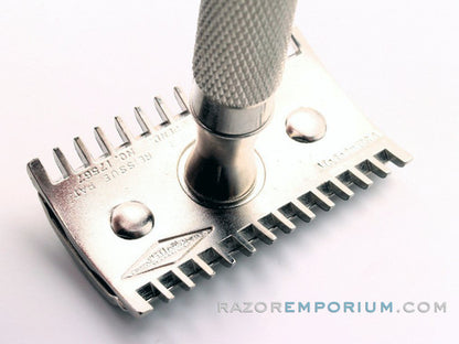 1930's Gillette Goodwill DE Safety Razor w/ Replica Handle