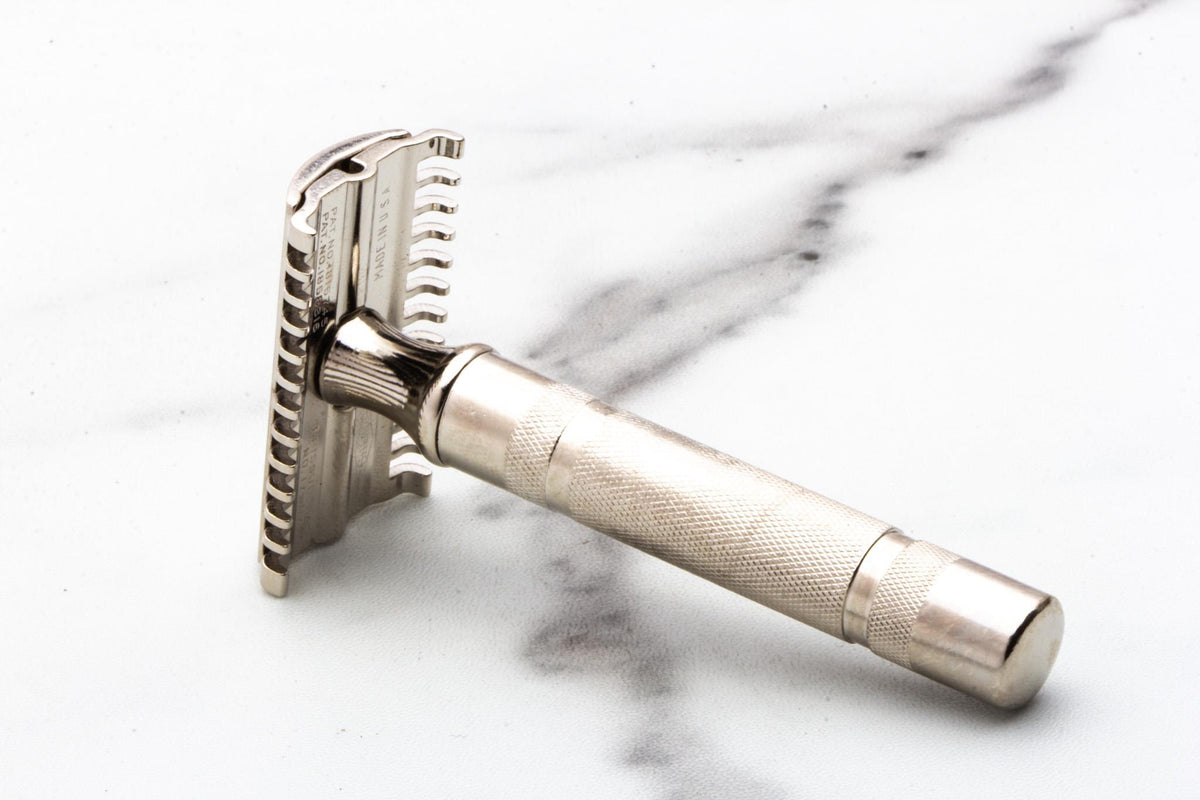 1930's Gillette NEW Common Bar Long Comb Safety Razor Set | Original Condition