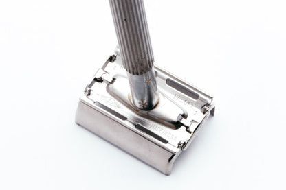 1971 R2 Gillette Champagne Star Lady Gillette DE Safety Razor