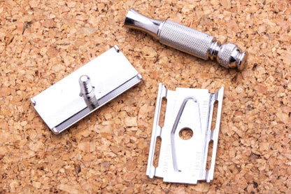 1965 K4 Gillette Travel Tech Double Edge Safety Razor Kit | Original Condition