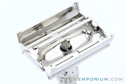 1966 Gillette Slim Adjustable TTO DE Safety Razor L1